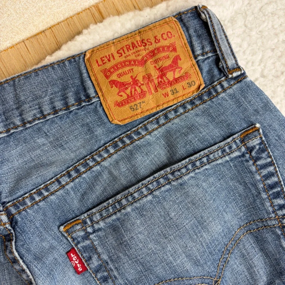 Levis 527 Slim Bootcut Jeans Mens 31x30 (32x31)  Blue Denim Y2K Low Rise